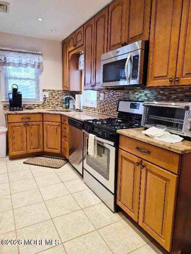 26 Harding Ave - Photo 5 of 17