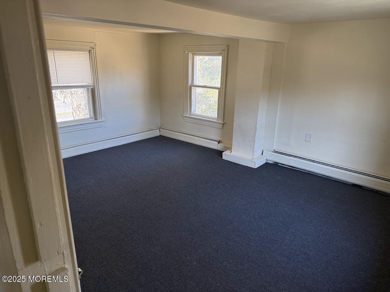 624 Main St - Photo 2 of 12