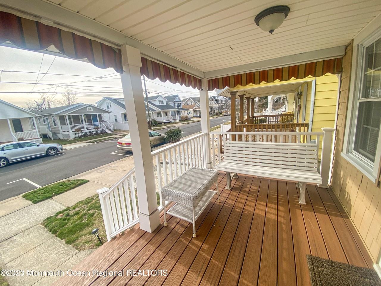 212 15th Ave - Photo 4 of 17