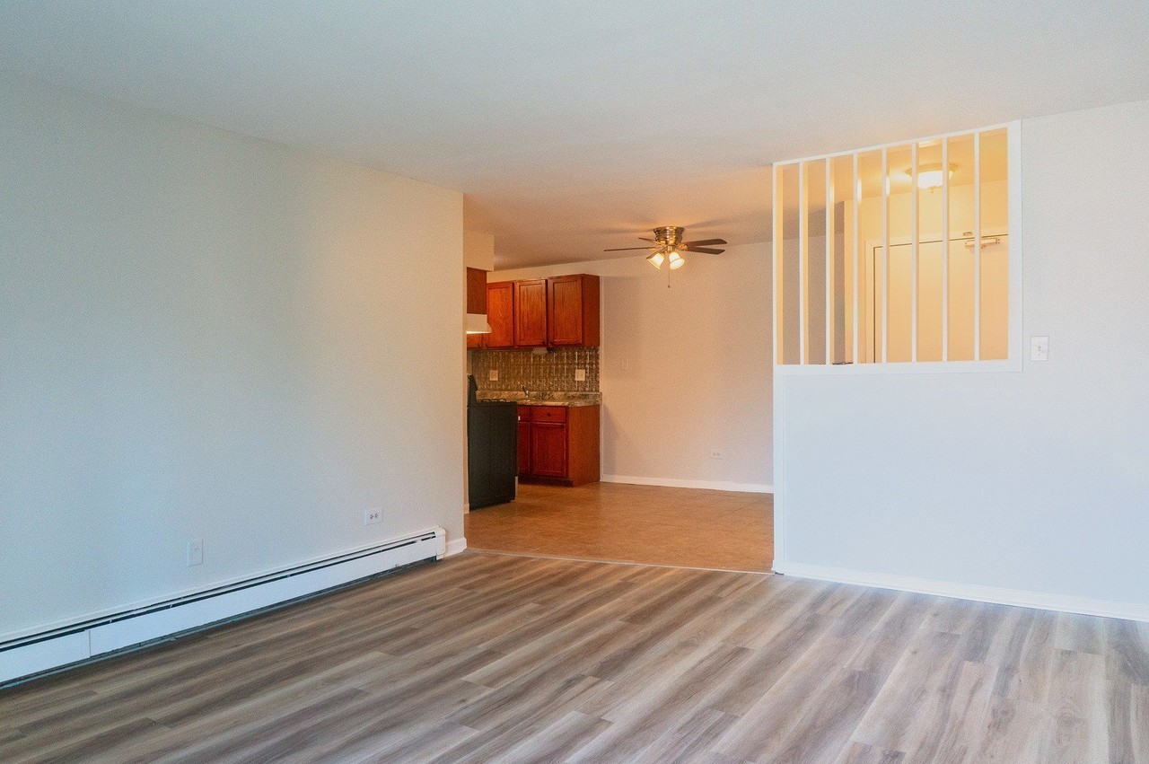 720 Hill Dr #304 - Photo 6 of 12