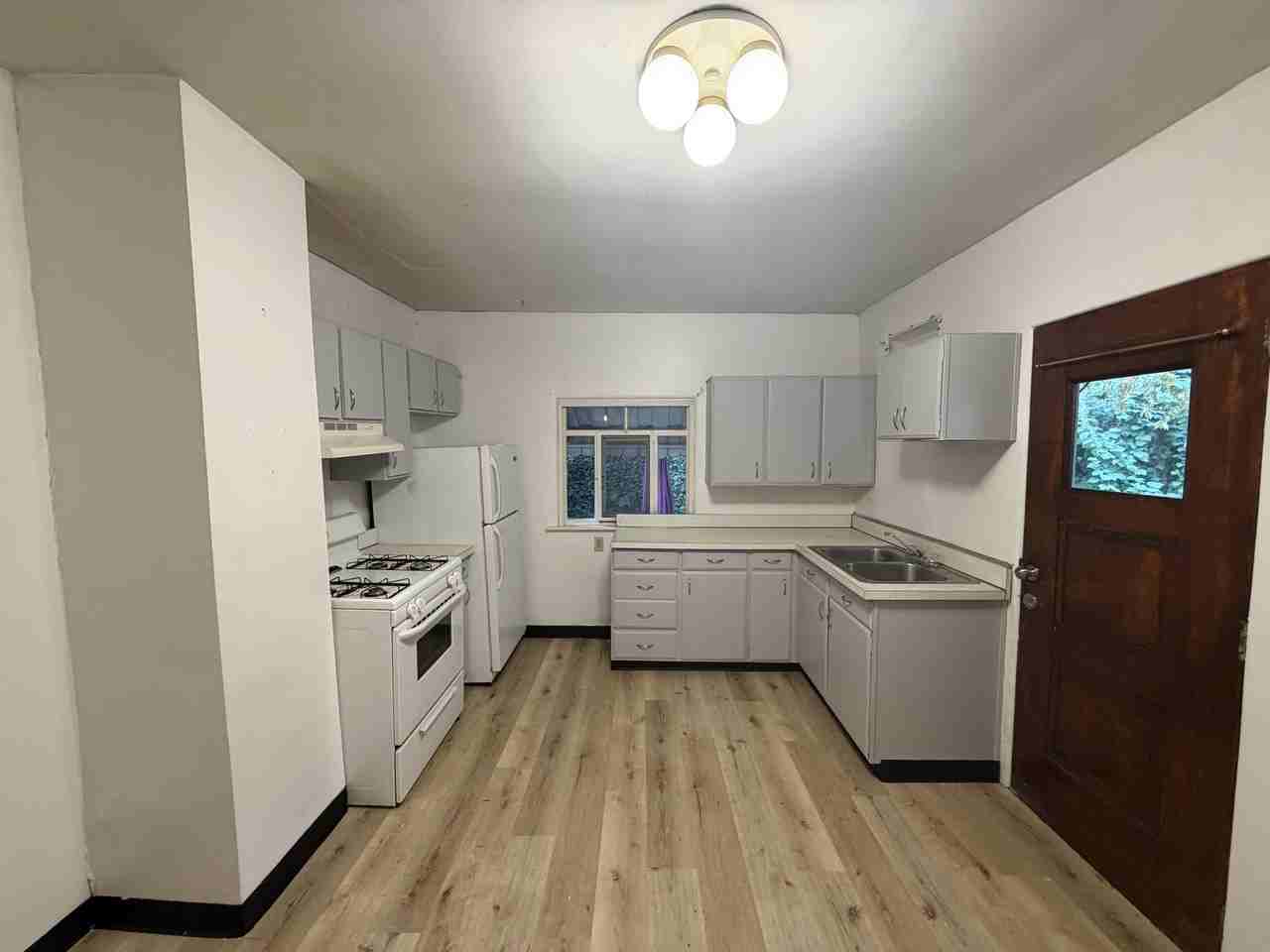 2522 Leticoe St #2 - Photo 2 of 10