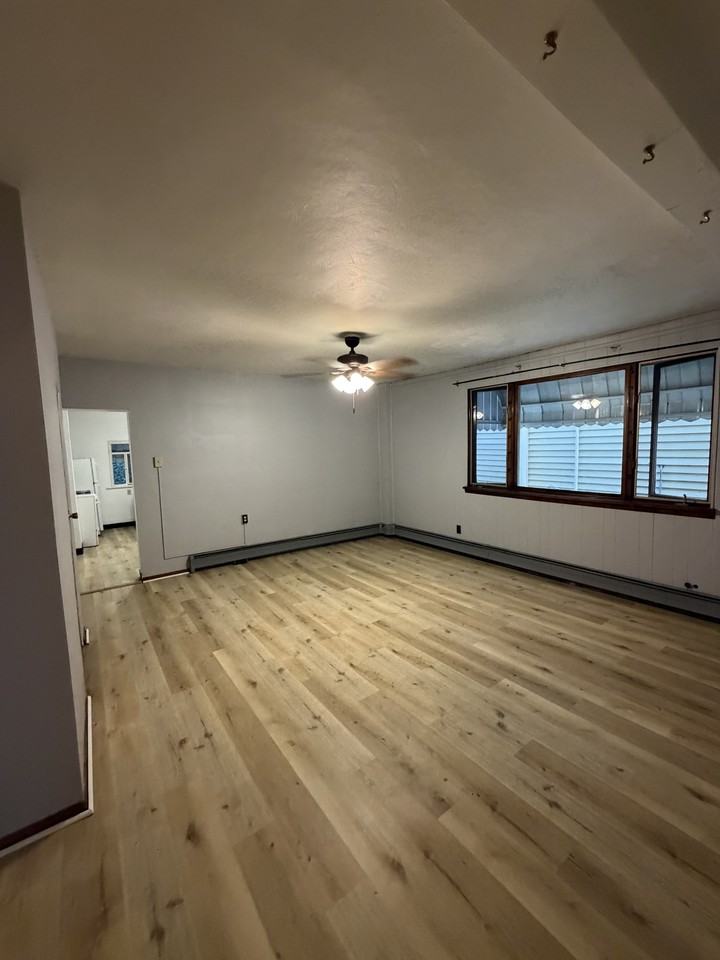 2522 Leticoe St #2 - Photo 5 of 10