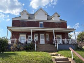 1103 Walnut Ave Ne #4 - Photo 1 of 1