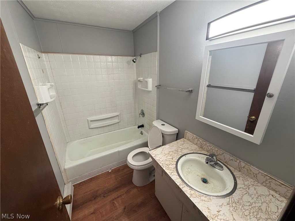 151 Frana Clara St #7 - Photo 4 of 6