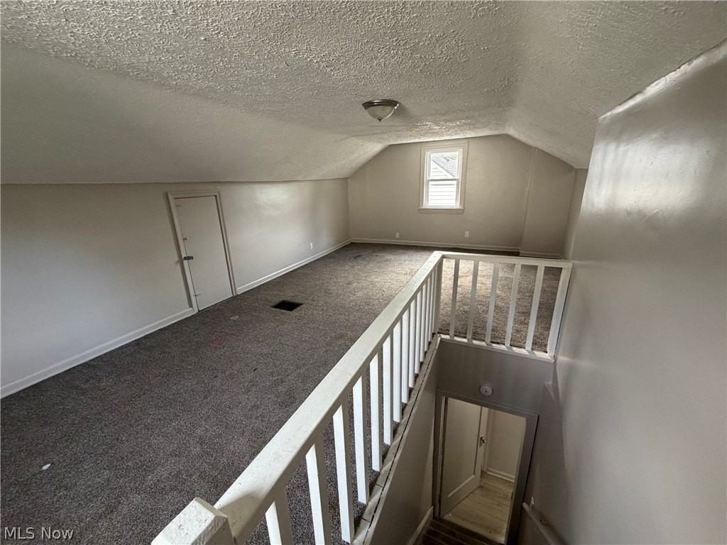 1123 15th St Ne - Photo 6 of 8