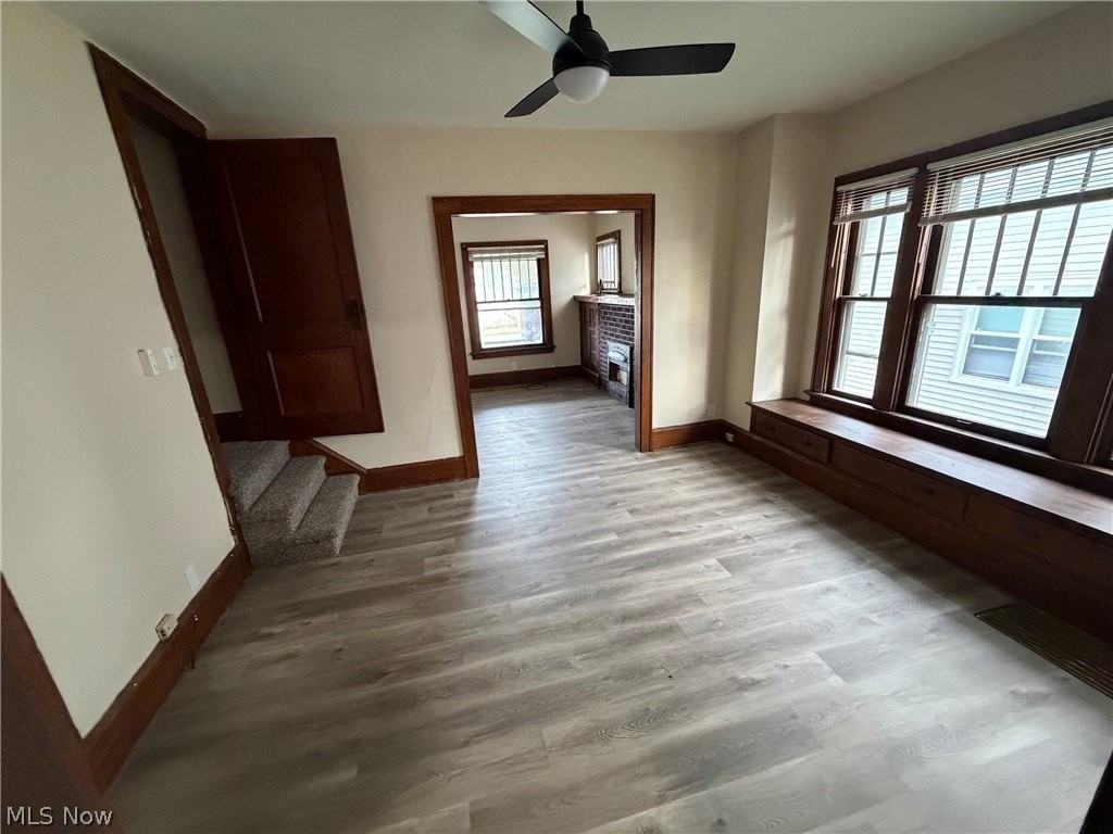 1023 Harrison Ave Sw #1023 - Photo 3 of 10