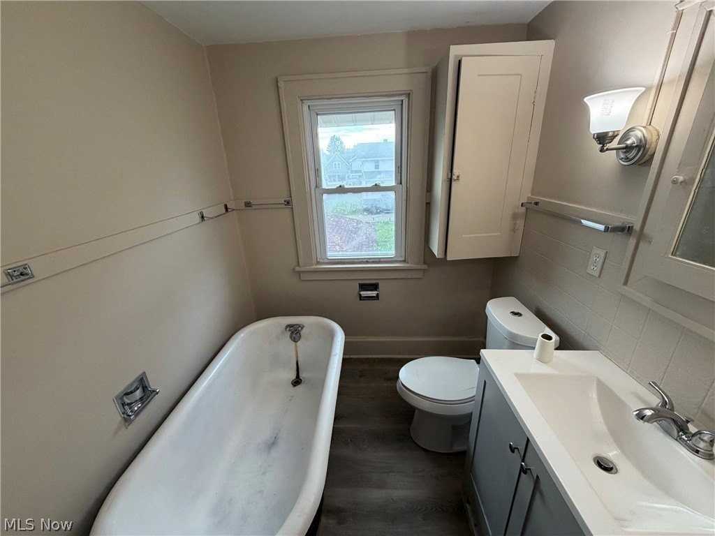 1023 Harrison Ave Sw #1023 - Photo 6 of 10
