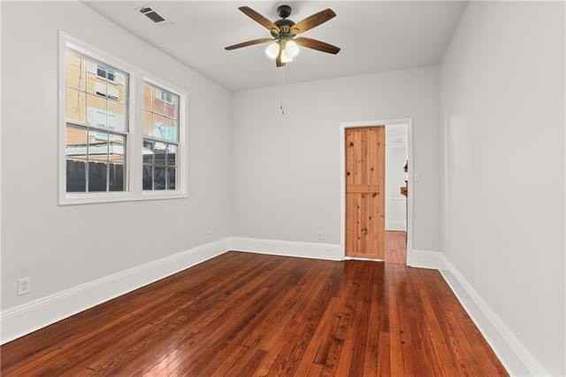 3324 Baudin St - Photo 6 of 11