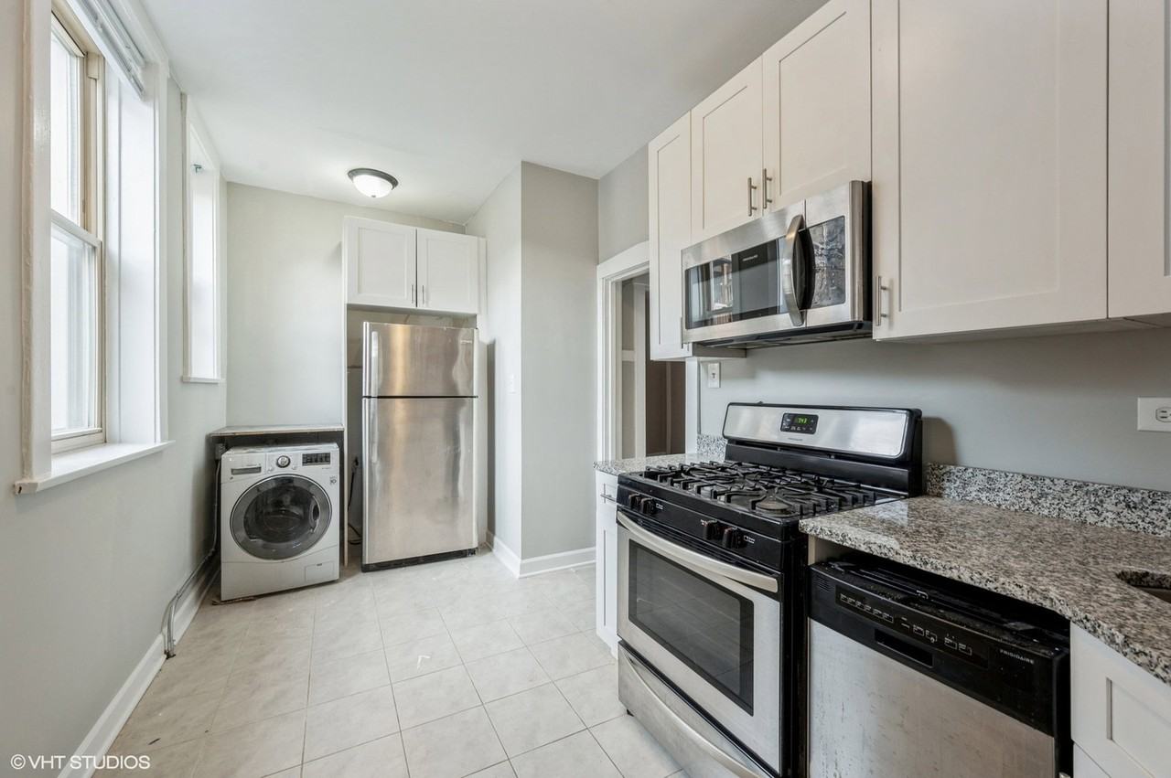 1655 W Wallen Ave #1 - Photo 4 of 8
