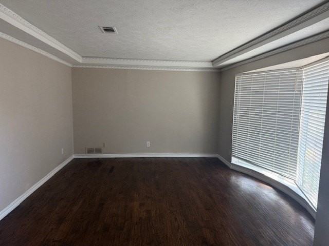 14922 Hillcrest Rd - Photo 2 of 14