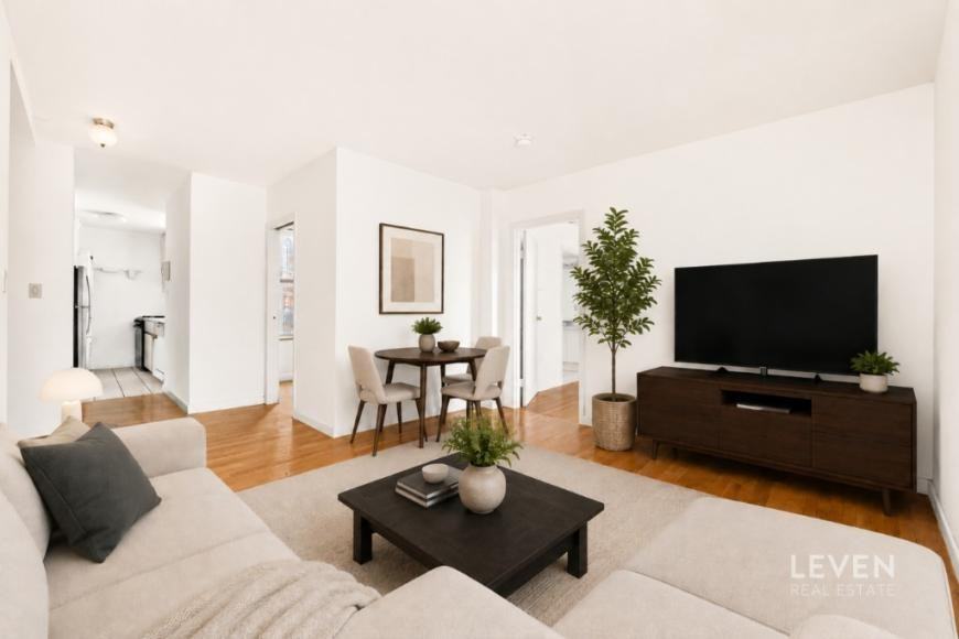 317 W 95th St - Photo 2 of 8