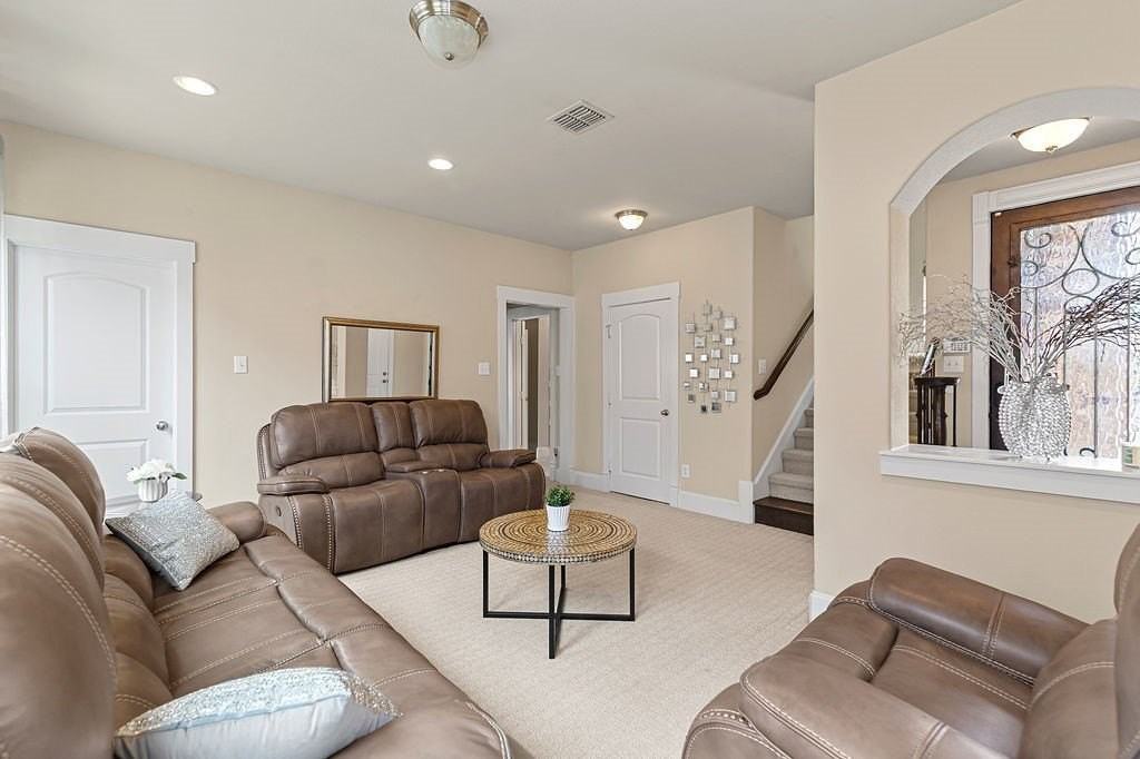 2635 Villa Di Lago #1 - Photo 6 of 23