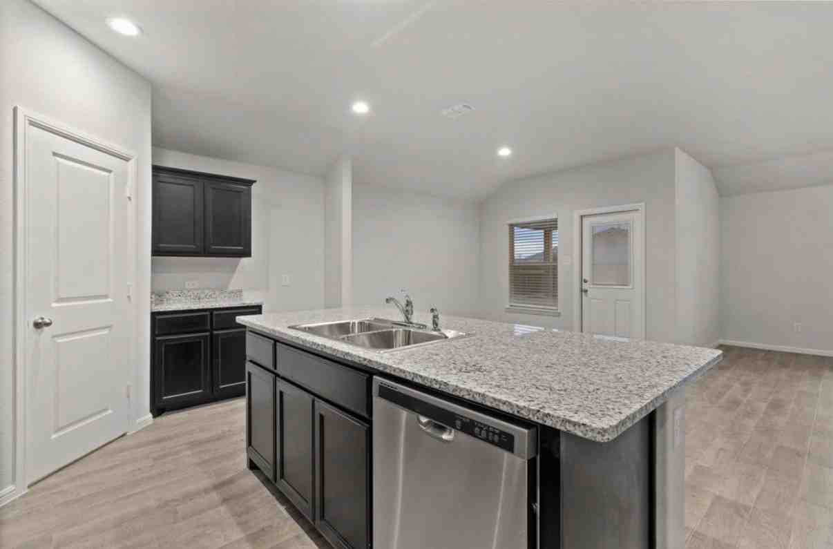2432 Edisto Beach Dr - Photo 5 of 20