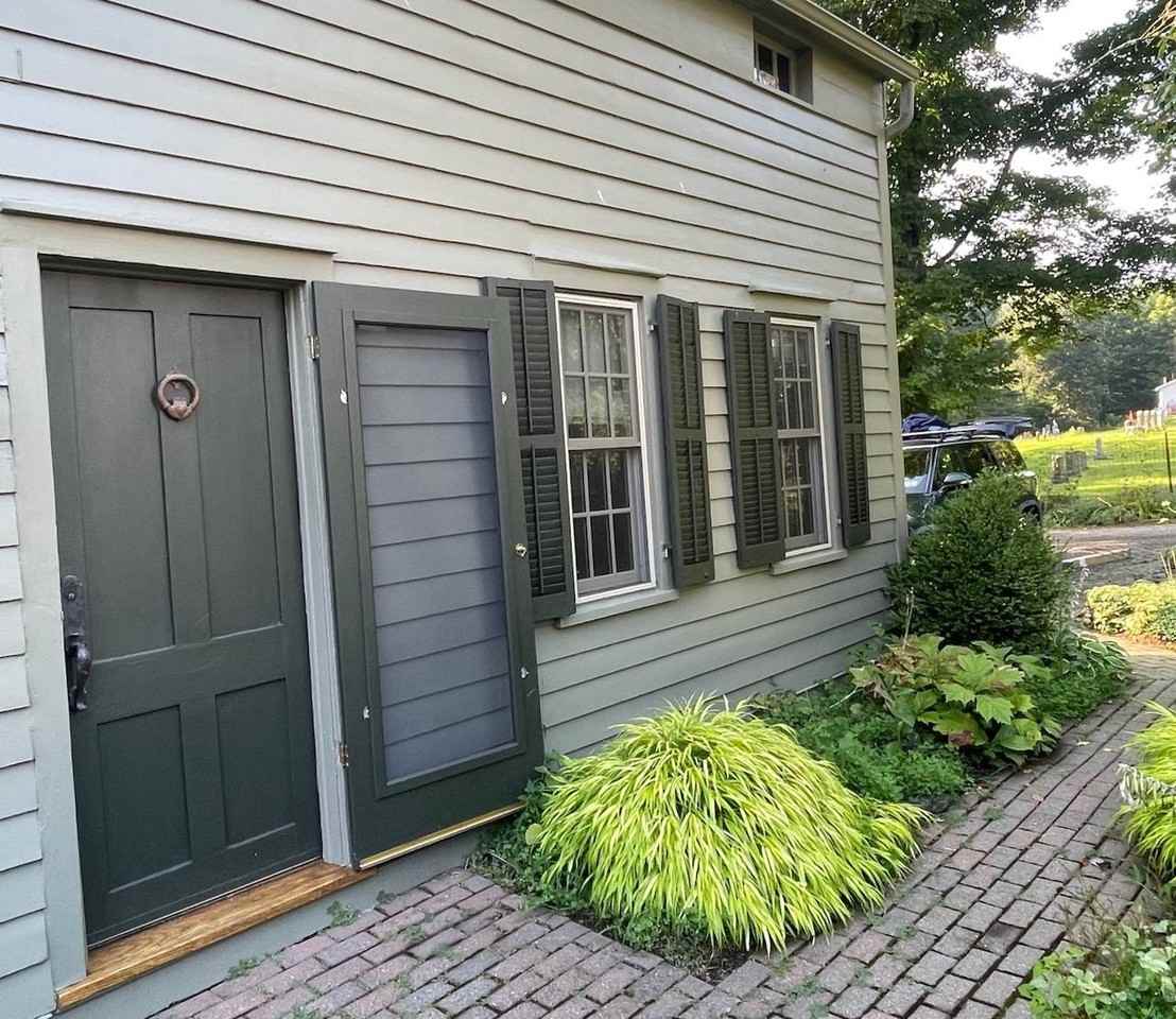 2415 Salt Point Tpke - Photo 2 of 23