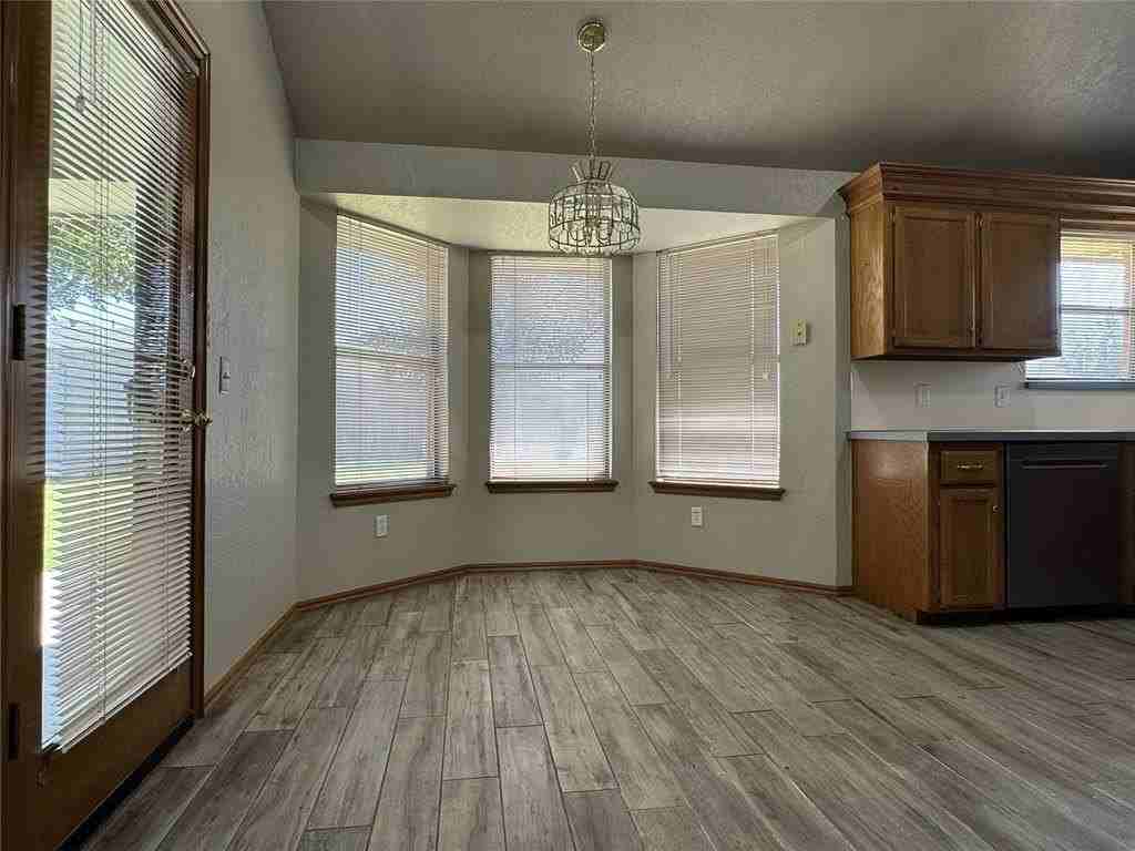 13320 Cayman Ln - Photo 4 of 17