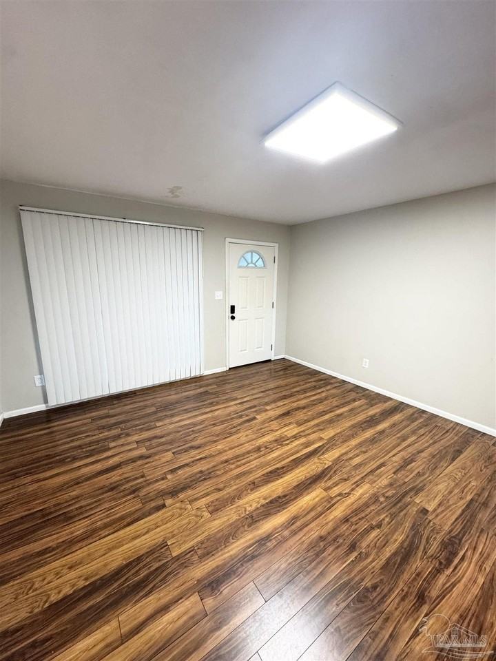 4516 Charmonte Way - Photo 2 of 18
