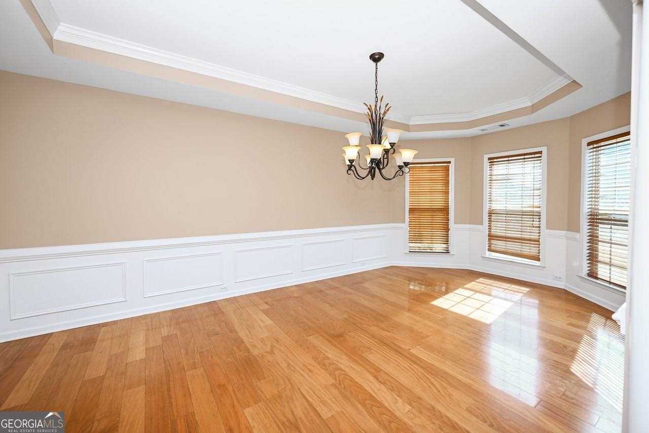 317 Granite Way - Photo 6 of 38