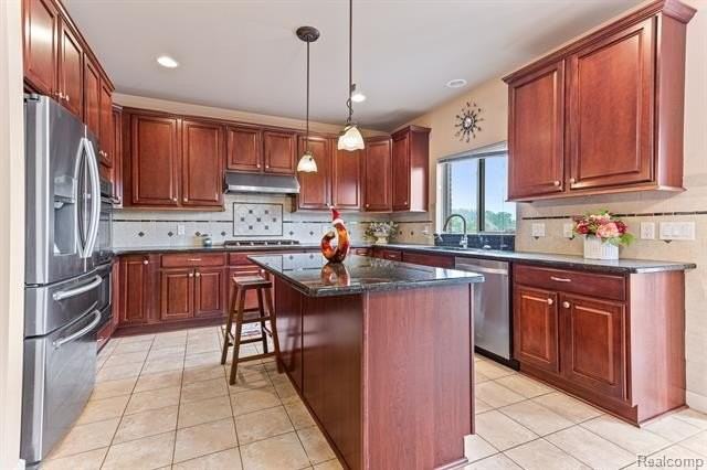 16636 Victoria Ct - Photo 4 of 16