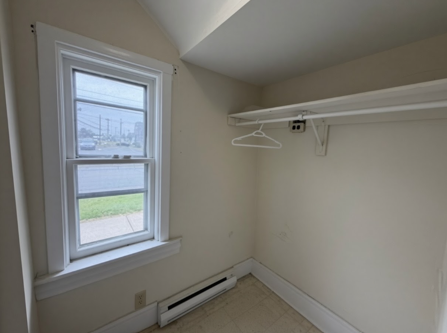 539 Union St - Photo 5 of 7