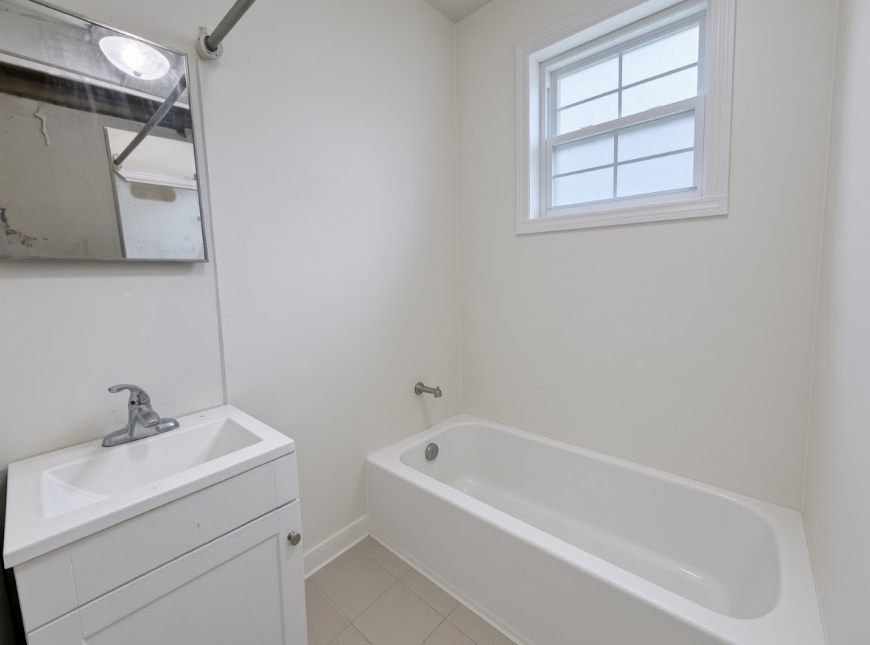 539 Union St - Photo 6 of 7