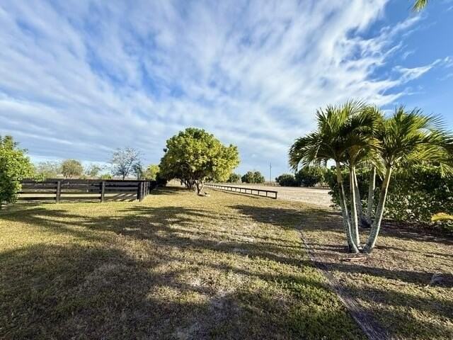 16493 Rustic Rd - Photo 7 of 17
