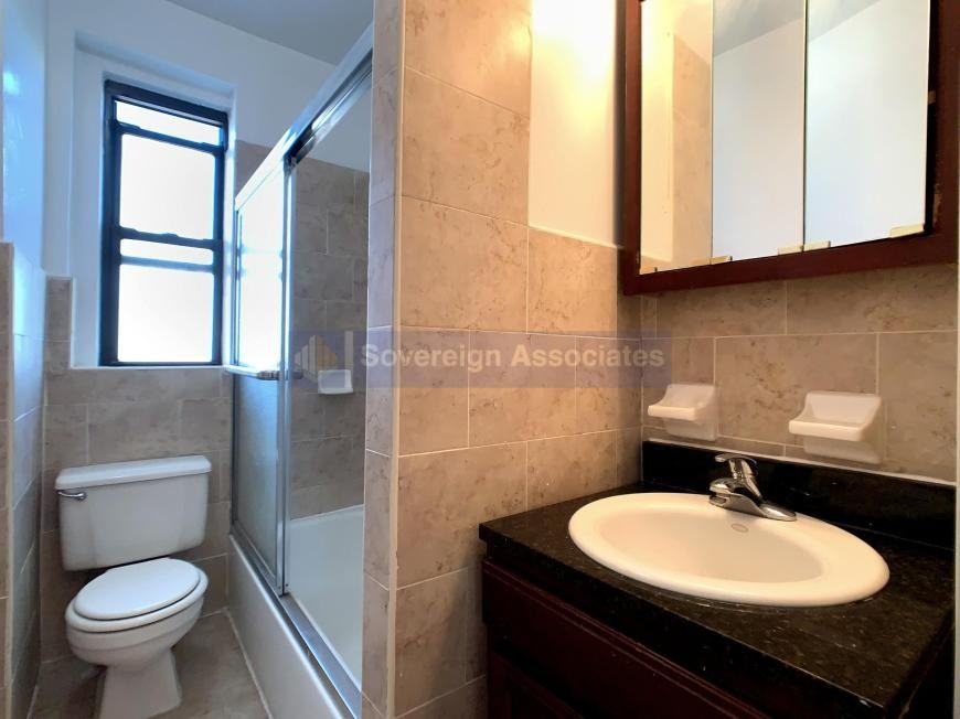 55 Cooper St - Photo 4 of 4