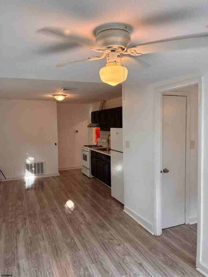 129 Shadeland Ave - Photo 4 of 4