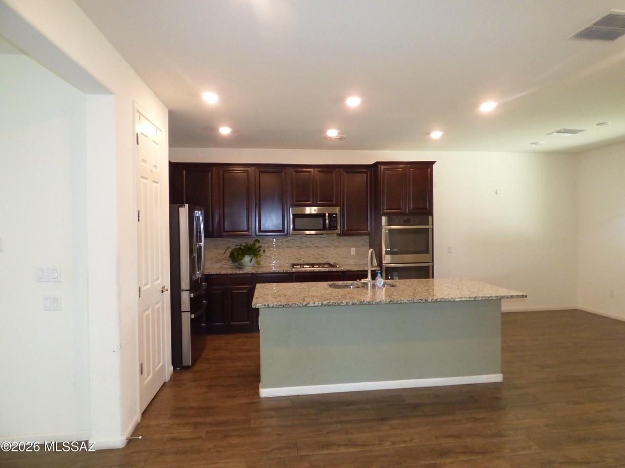 12850 E Quail Wash Canyon Ln - Photo 5 of 40