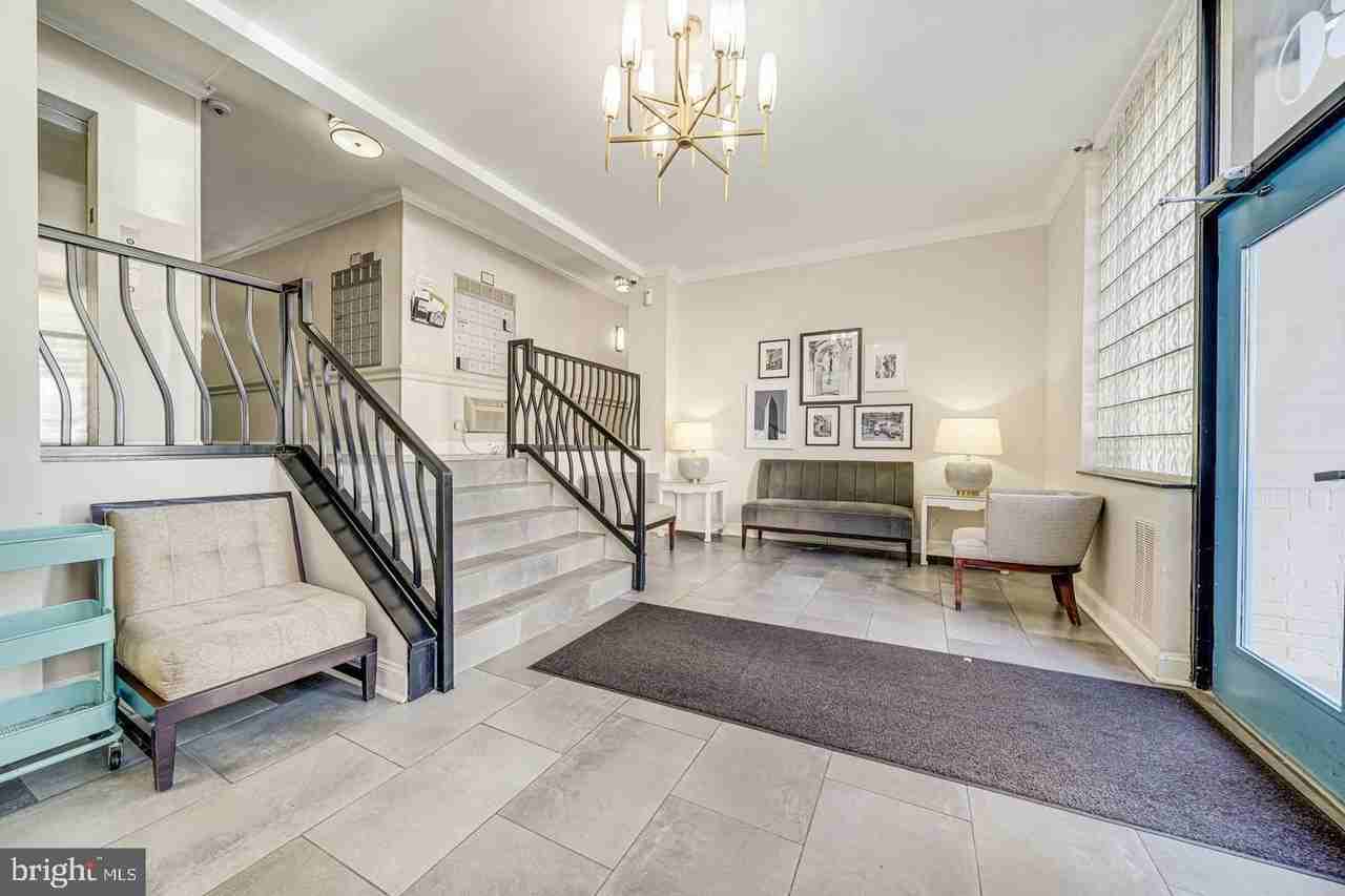 2130 N St Nw #303 - Photo 6 of 29