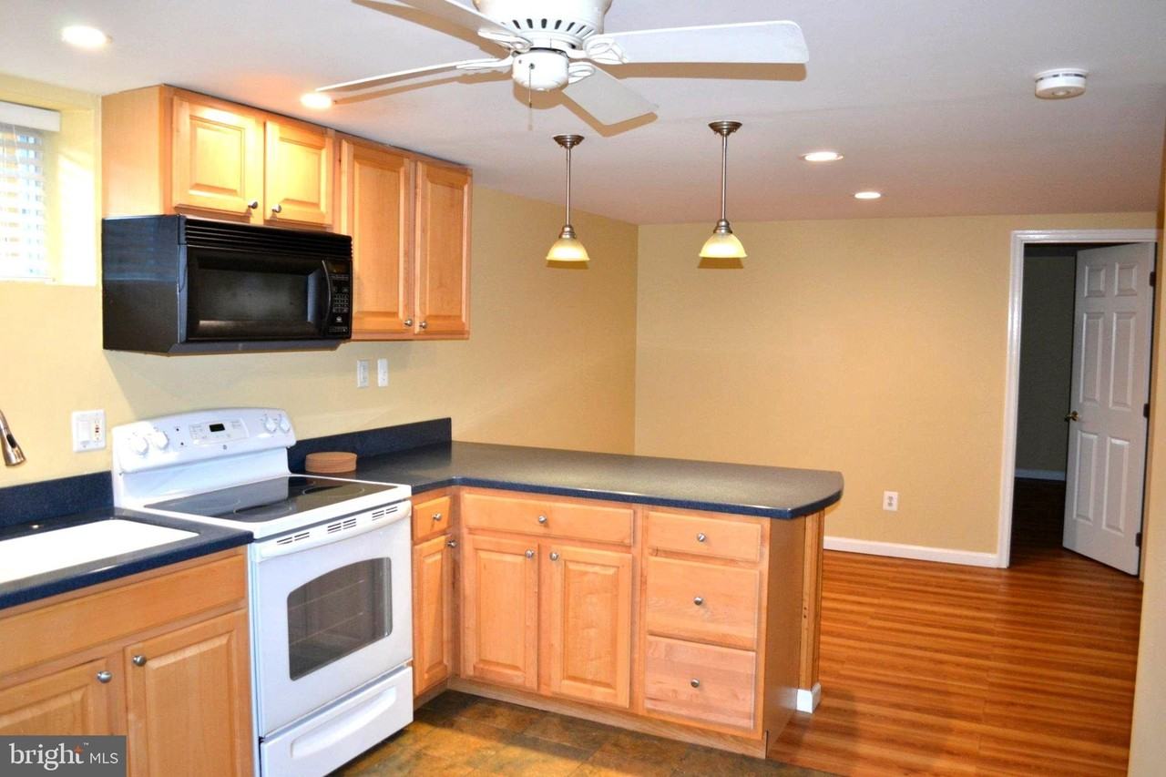 837 Turf Valley Dr - Photo 7 of 17