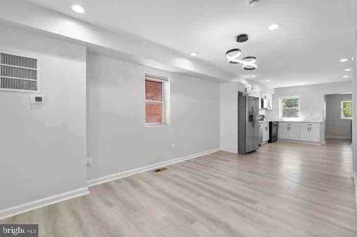 4816 Beaufort Ave - Photo 5 of 35