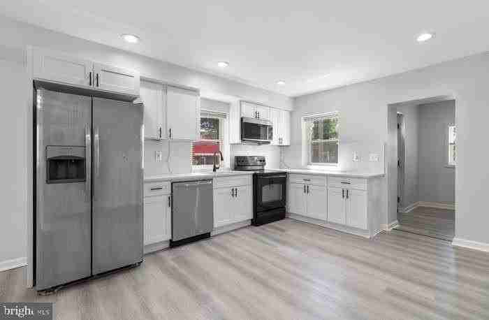 4816 Beaufort Ave - Photo 7 of 35