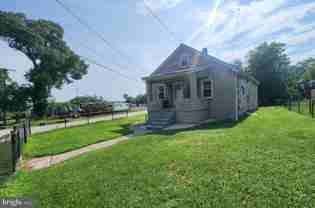 397 Oriole Ave - Photo 1 of 1