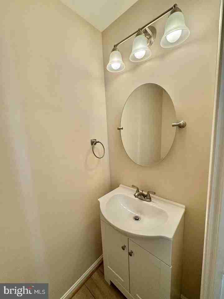 1168 Kelfield Dr #1168 - Photo 4 of 39
