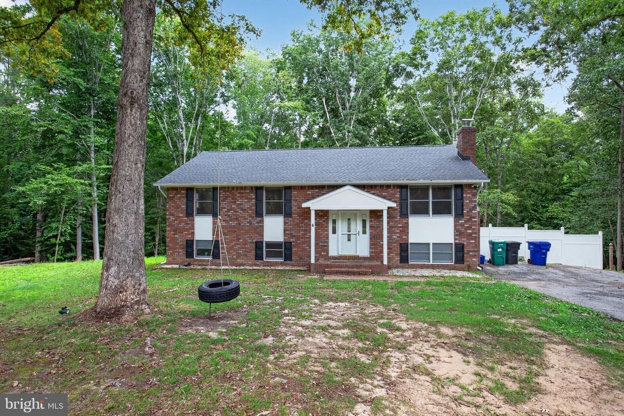 4104 Green Spring St - Photo 4 of 33