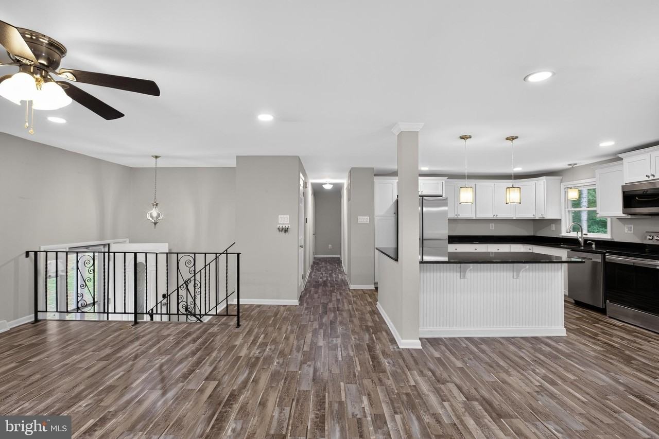 4104 Green Spring St - Photo 7 of 33