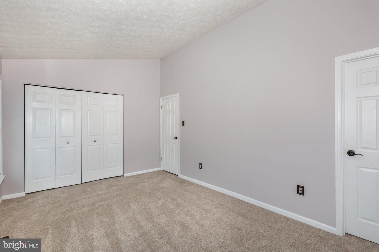367 Doral Ct - Photo 7 of 50