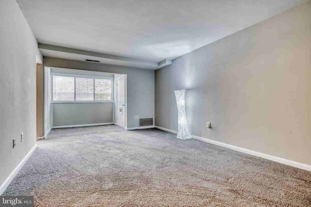 140 Royal Oak Dr #B - Photo 6 of 22