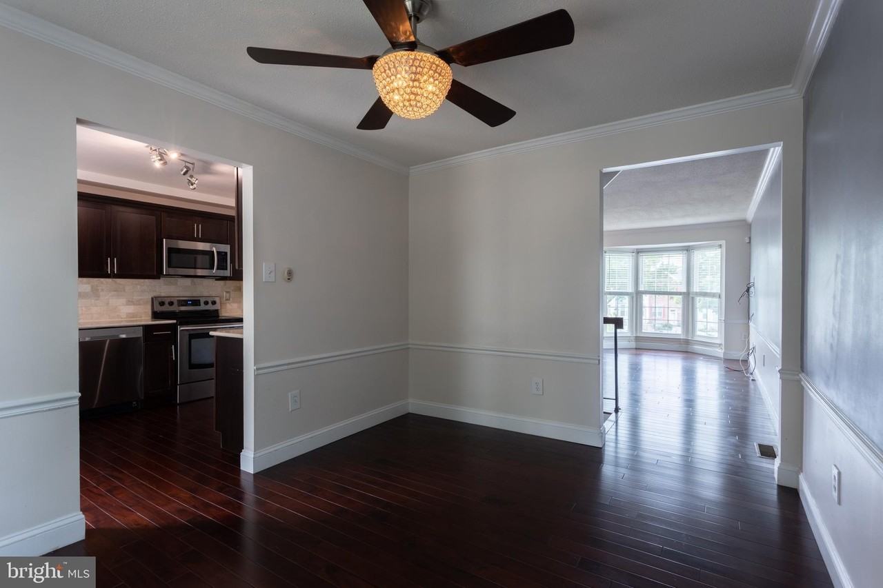 11004 Spring Lake Dr - Photo 5 of 21