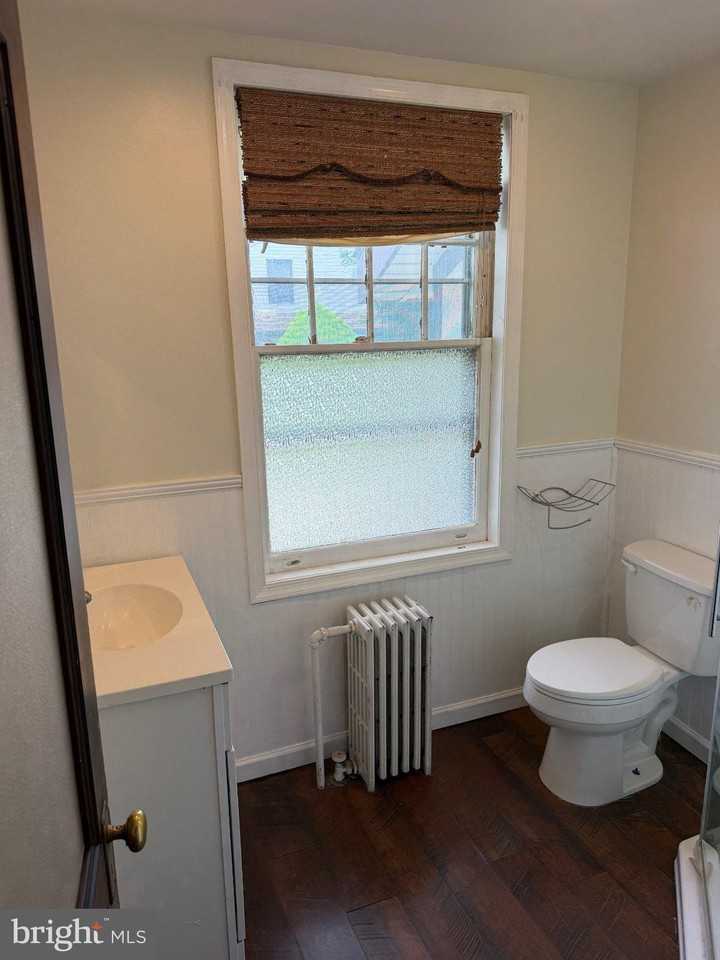 817 Chambers Ave #1stFL - Photo 7 of 13