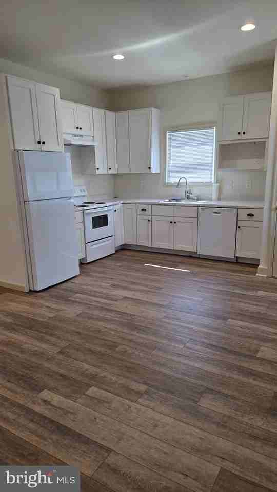 147 S Main St #2 - Photo 2 of 23