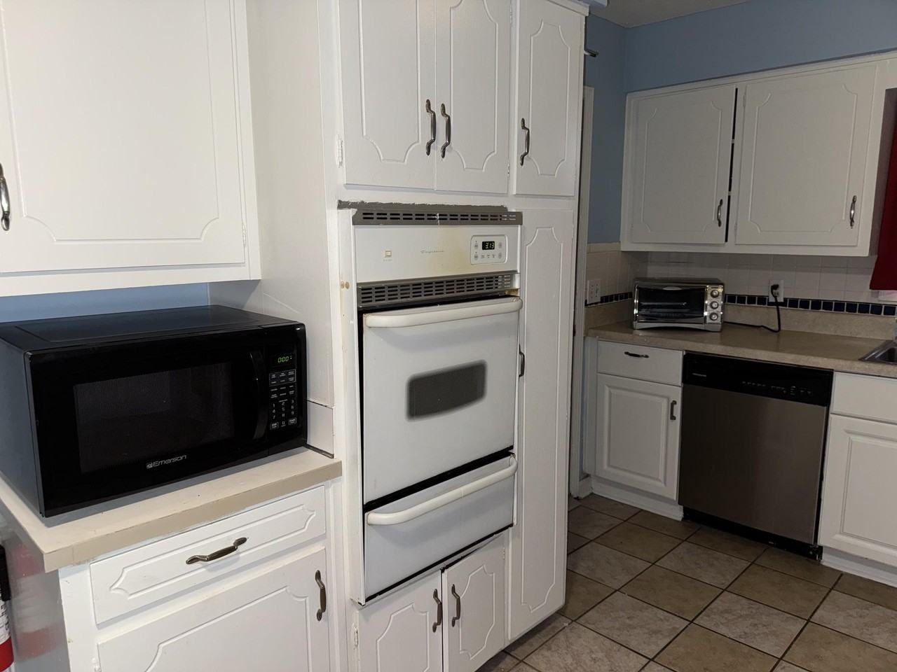 Velpoe Dr - Photo 5 of 7