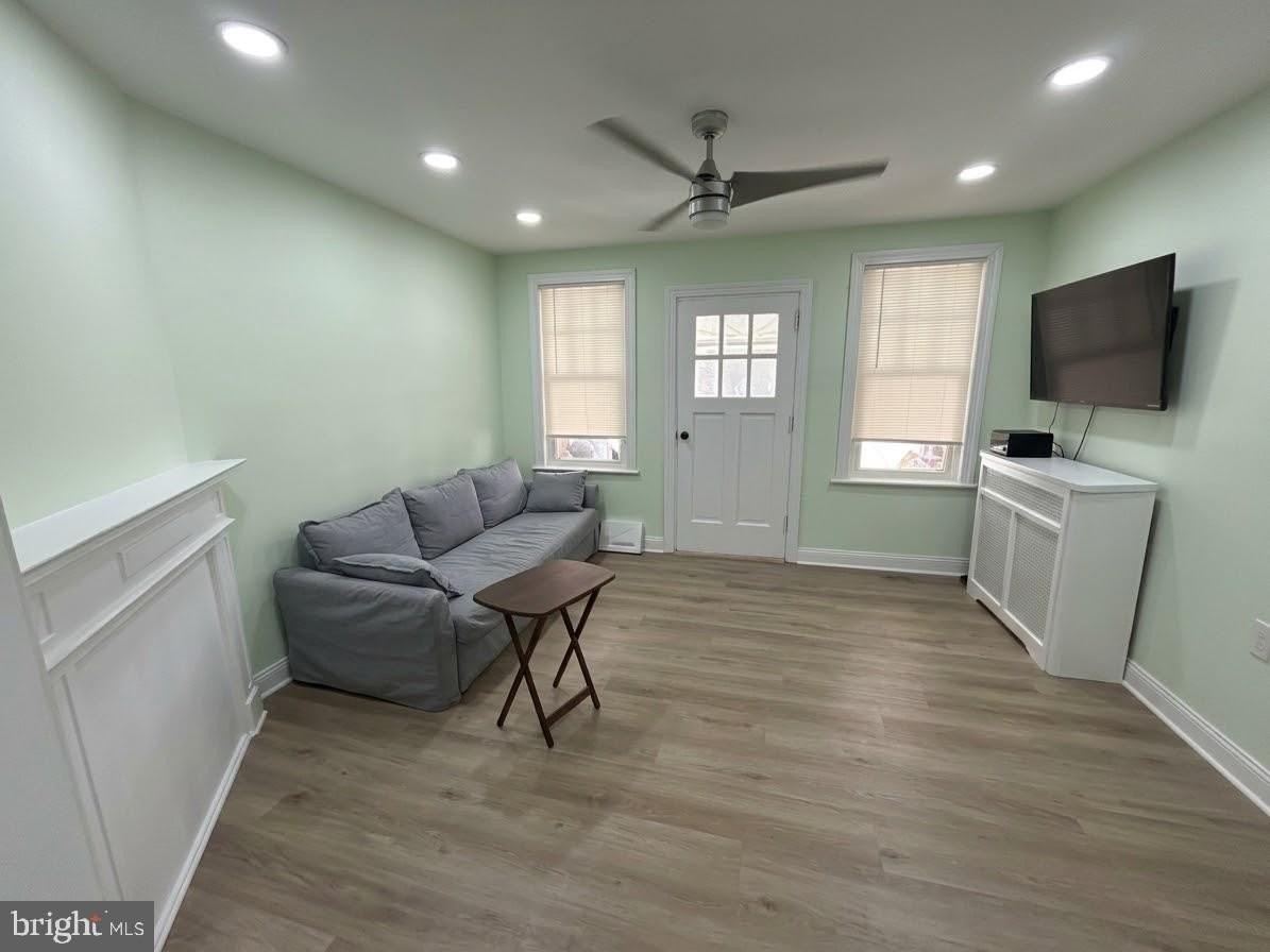 2443 W Ritner St - Photo 2 of 17