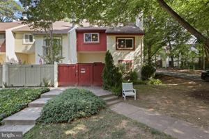 featured image of 1595 Inlet Ct