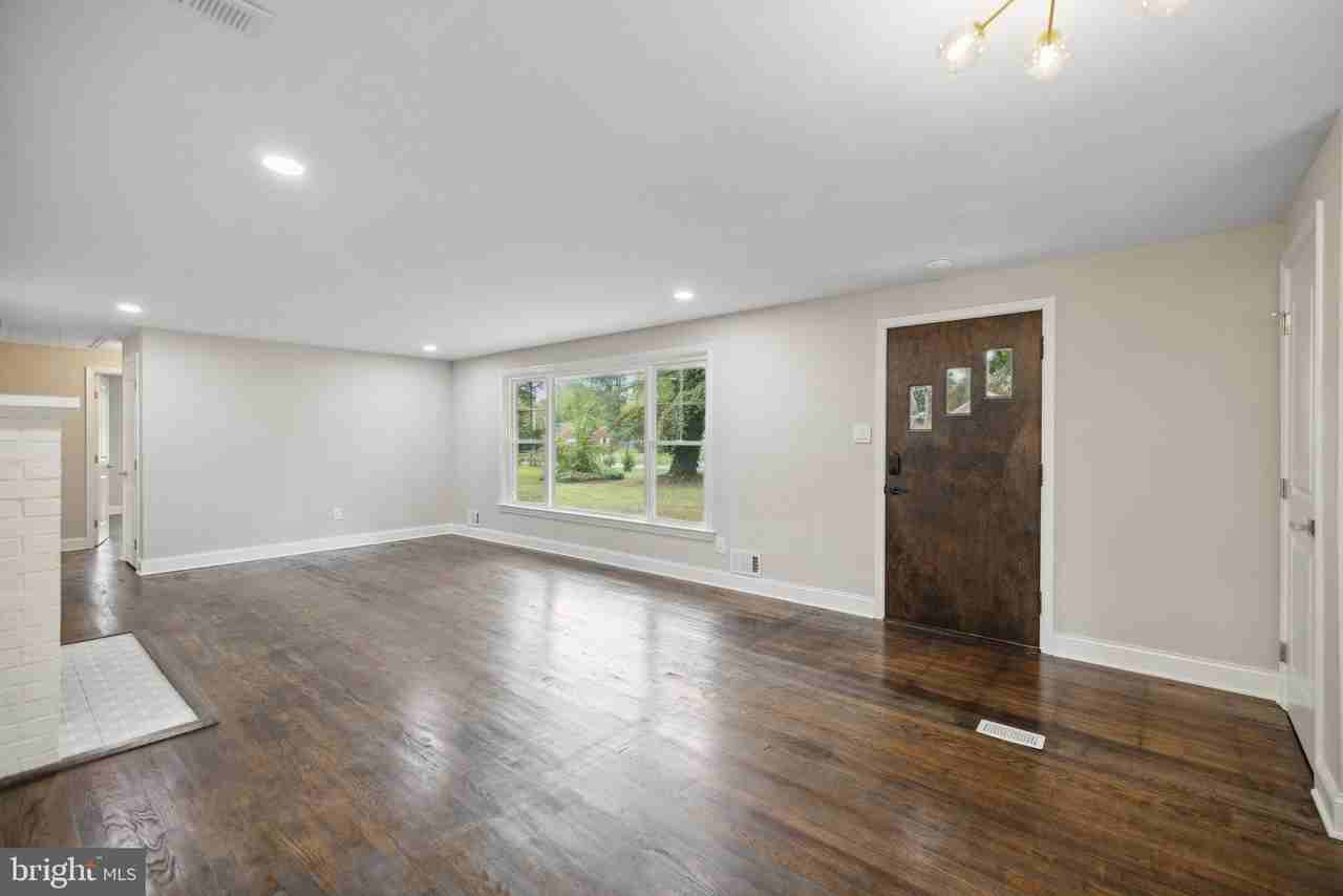 6712 S Benson Dr - Photo 2 of 30