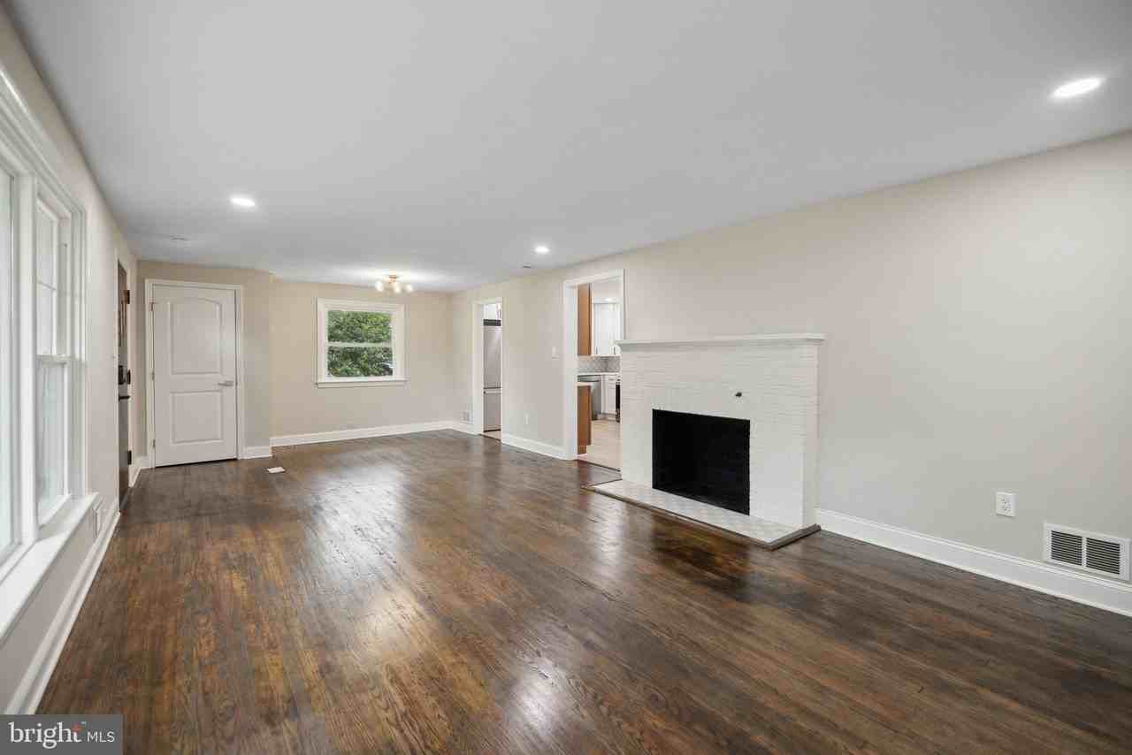 6712 S Benson Dr - Photo 4 of 30