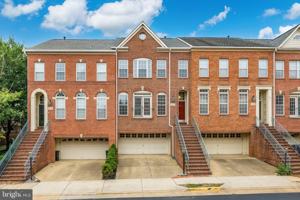 featured image of 2821 Laura Gae Cir