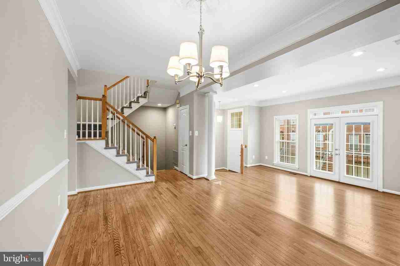 2821 Laura Gae Cir - Photo 7 of 30