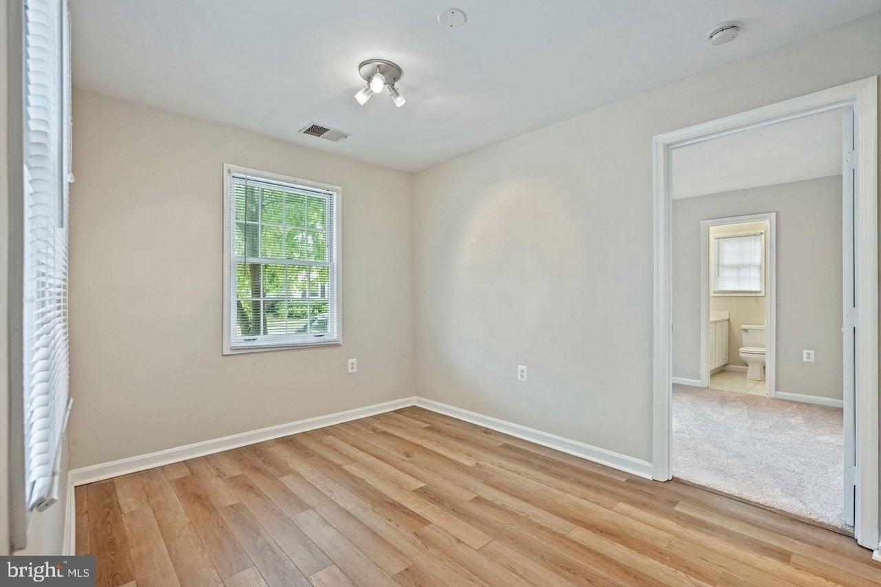 105 Westwick Ct #1 - Photo 4 of 14