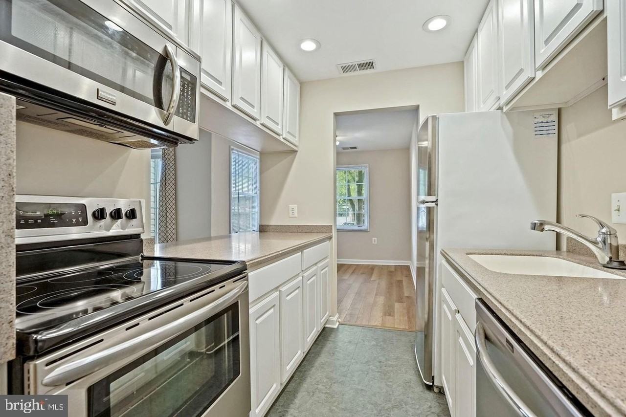 105 Westwick Ct #1 - Photo 6 of 14